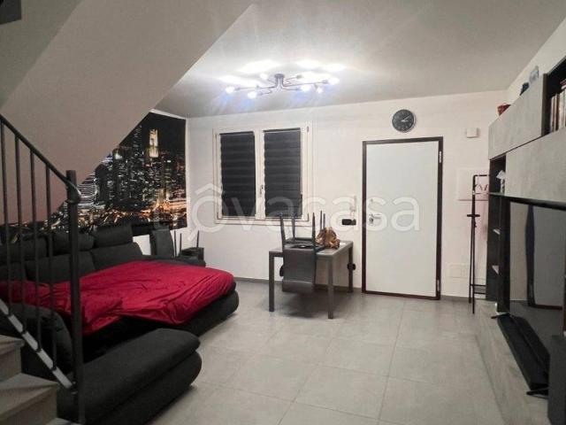 Villa a Schiera in affitto a Conselice, non arredato/vuoto, giardino privato, terrazzo TrovaCasa