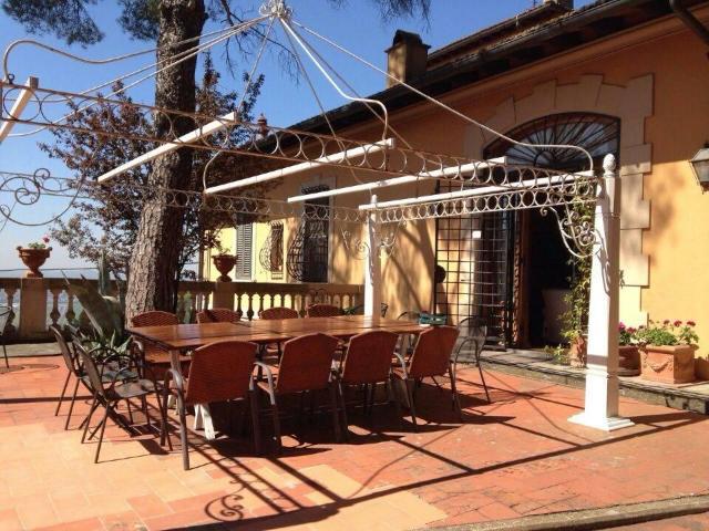 Villa a schiera in vendita a Firenze