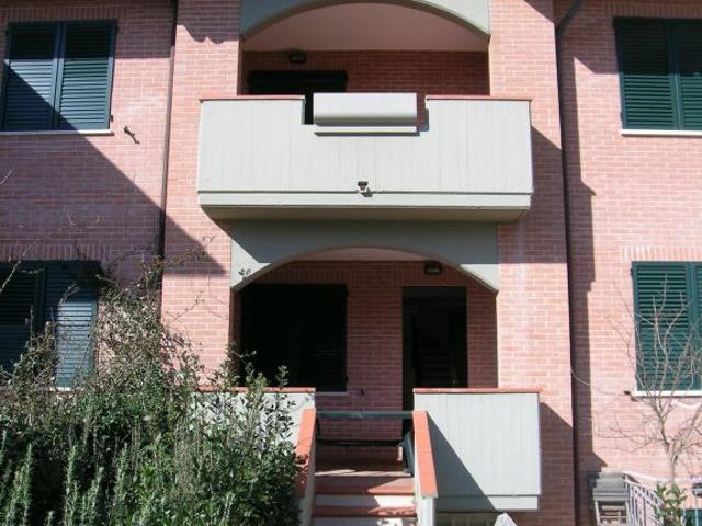 VILLA A SCHIERA in AFFITTO a FOLLONICA PRATORANIERI di 5 vani