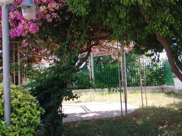 Villa a Schiera in Affitto a Giugliano in Campania