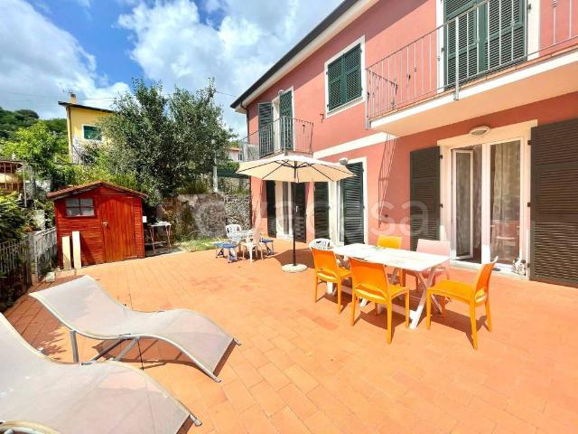Villa a schiera in affitto a La Spezia, Rebocco La Chiappa