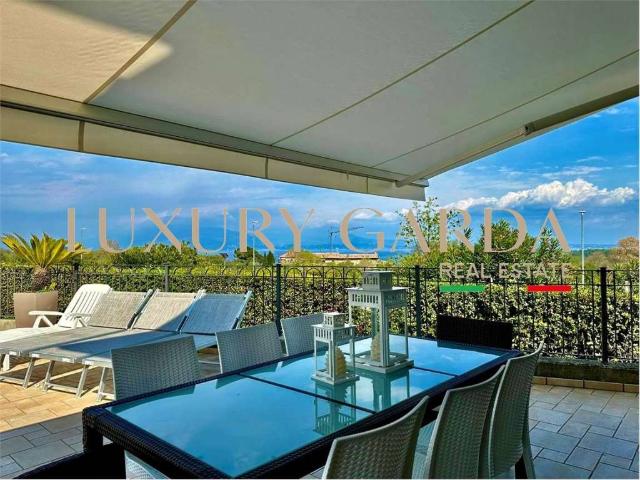 Villa a Schiera in affitto a Lonato del Garda, arredato, giardino privato, posto auto TrovaCasa