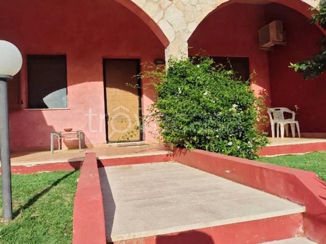 Villa a Schiera in affitto a Quartu Sant'Elena, arredato, giardino privato, terrazzo TrovaCasa