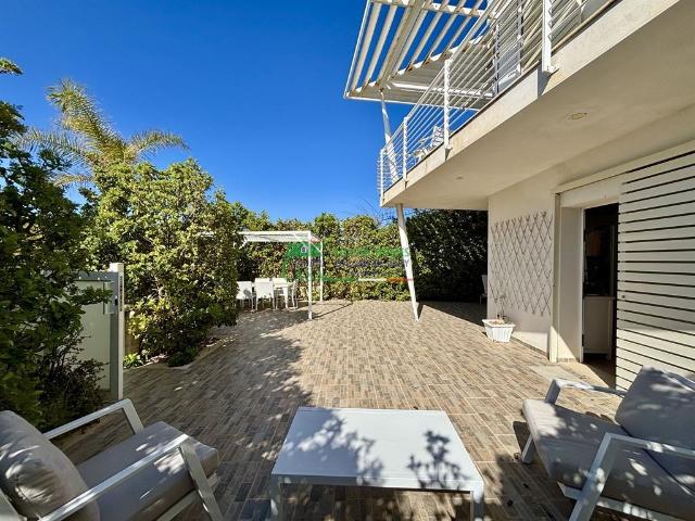 Villa a Schiera in affitto a Ragusa, giardino, terrazzo, vista mare TrovaCasa