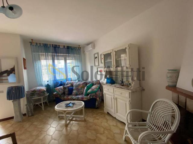 Villa a Schiera in affitto a Sabaudia via Carlo Alberto, arredato, centrale TrovaCasa