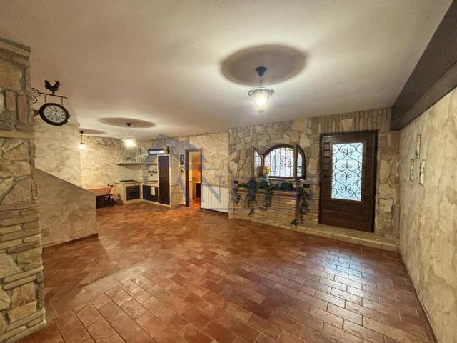 Villa a schiera in affitto a Zagarolo via Roberto Rossellini