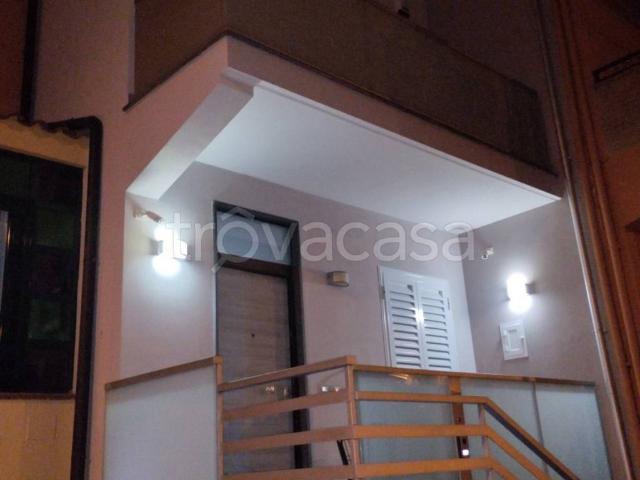 Villa a Schiera in in affitto da privato a Cancello ed Arnone via Risorgimento, 76, arredato, giardino, posto auto TrovaCasa