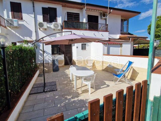 Villa a Schiera in in affitto da privato a Cassano all'Ionio via delle Grazie, giardino, posto auto, da privato TrovaCasa