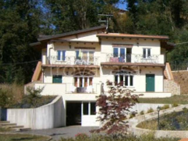 Villa a Schiera in in affitto da privato a Bagnone via Grottò, giardino, posto auto, da privato TrovaCasa
