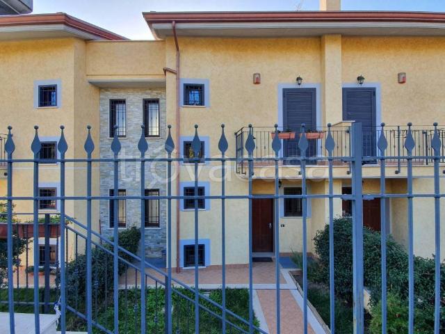 Villa a Schiera in in affitto da privato a Frascati via Lazzaro Belli, 5c, giardino, box, da privato TrovaCasa