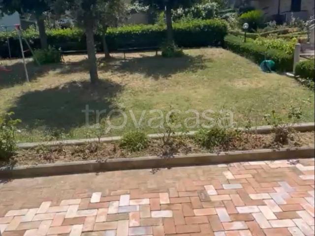 Villa a Schiera in in affitto da privato a Ostra viale Giacomo Matteotti, 130/a, giardino, da privato, parzialmente arredato TrovaCasa