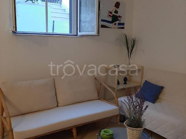 Villa a Schiera in in affitto da privato a Ostuni via degli Eucalipti, 40, da privato, centrale, lavatrice TrovaCasa