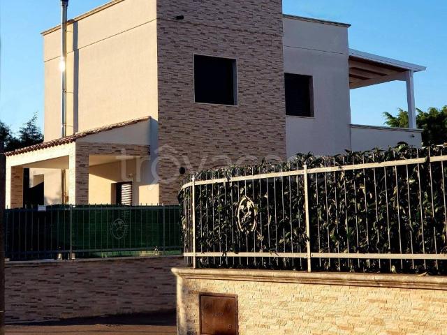 Villa a Schiera in in affitto da privato a Leporano via Arachidi, 12, giardino, da privato, vicinanze negozi TrovaCasa