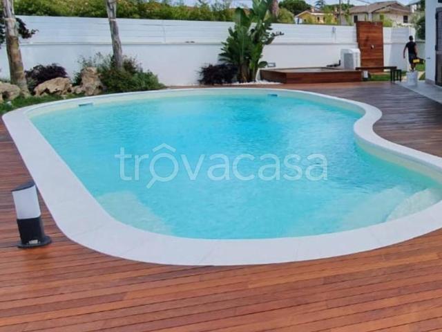 Villa a Schiera in in affitto da privato a San Felice Circeo strada dei Caprioli, 29, giardino, posto auto, da privato TrovaCasa