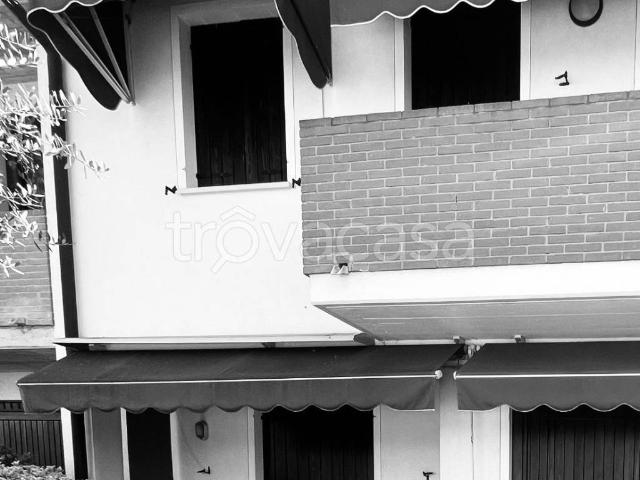Villa a Schiera in in affitto da privato a San Giorgio delle Pertiche via Bosco Arsego, 10, arredato, giardino privato, posto auto TrovaCasa