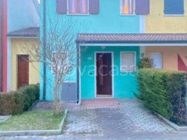 Villa a Schiera in in affitto da privato a Rosolina via Seconda Ovest, 132, da privato, panoramica, lavatrice TrovaCasa