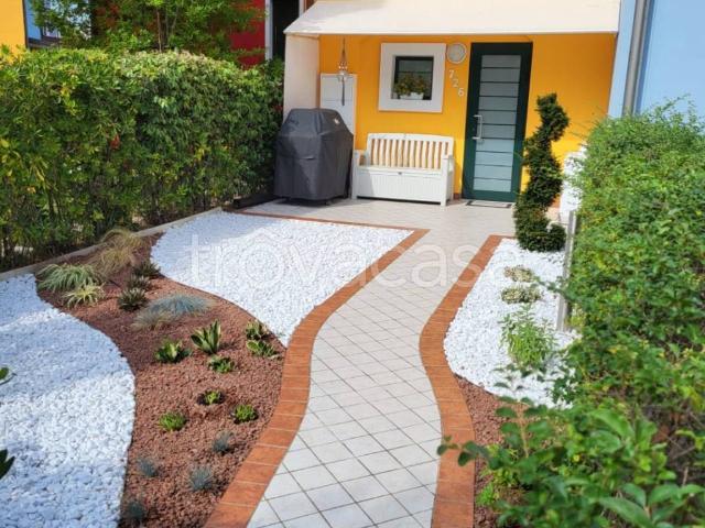 Villa a Schiera in in affitto da privato a Rosolina via Settima Ovest, 726, giardino, da privato TrovaCasa