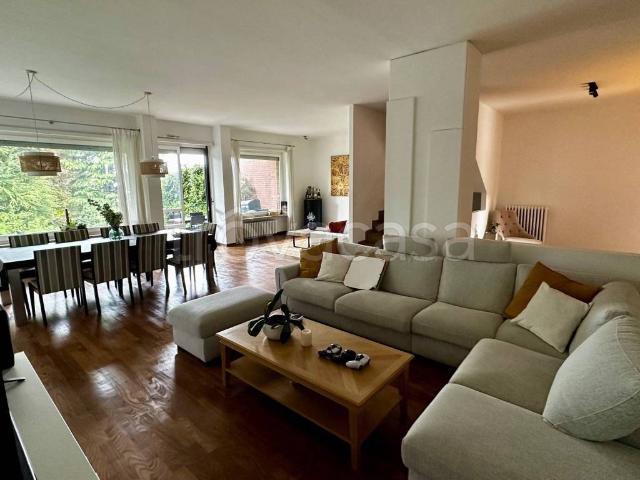 Villa a Schiera in in affitto da privato a Torino strada del Mainero, giardino privato, posto auto, box TrovaCasa
