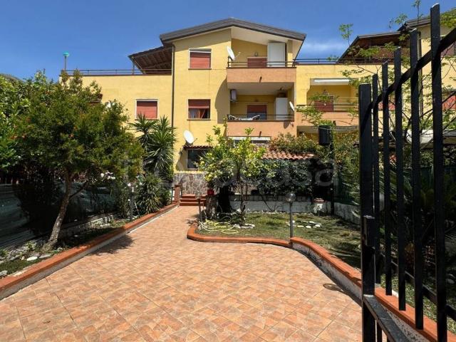 Villa a Schiera in in affitto da privato a Tortora via Pablo Picasso, posto auto, da privato, lavatrice TrovaCasa