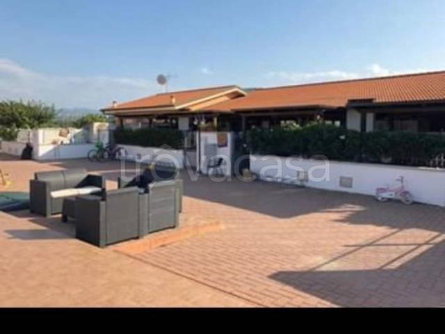 Villa a Schiera in in affitto da privato a Vibo Valentia contrada Colamazza, 2, da privato, piscina TrovaCasa