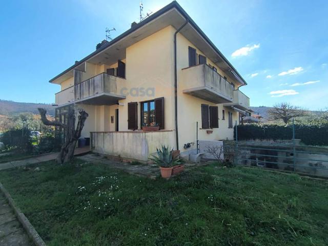 Villa a schiera in vendita a Magione