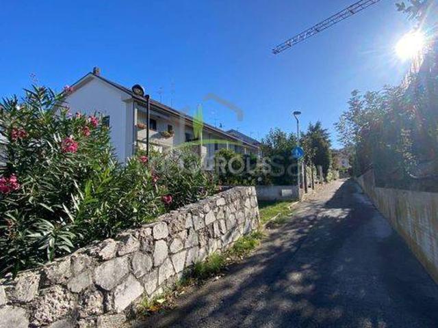Villa a schiera in vendita a Maltignano via Milano 18