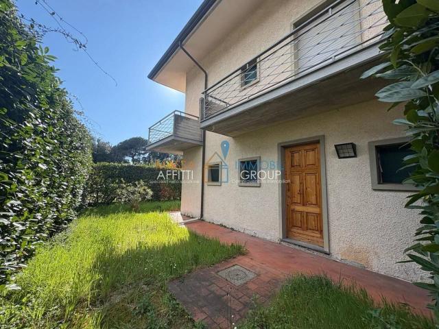 Villa a schiera in vendita a Massa