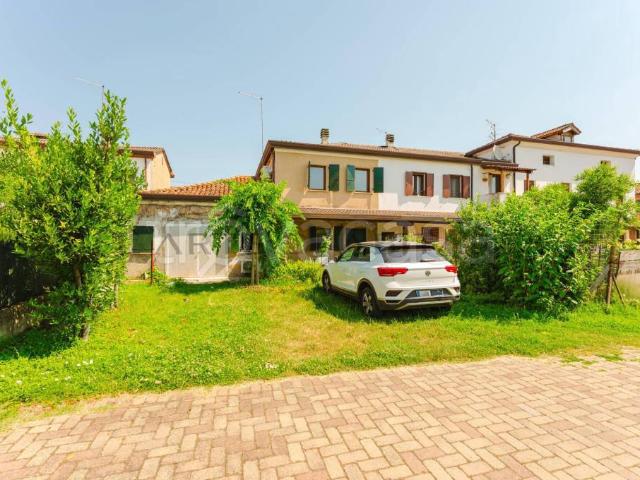 Villa a schiera in vendita a Mira vicolo Giuseppe Verdi, 18, Mira Taglio