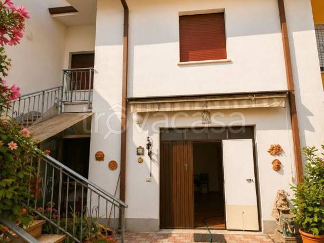 Villa a schiera in vendita a Mirandola via Mario Borghi, 24, San Martino Spino