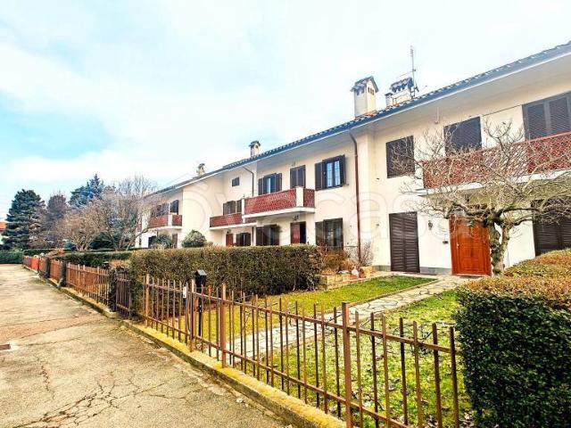 Villa a schiera in vendita a Moncalieri strada Tagliaferro, 38, Tagliaferro Tetti Piatti