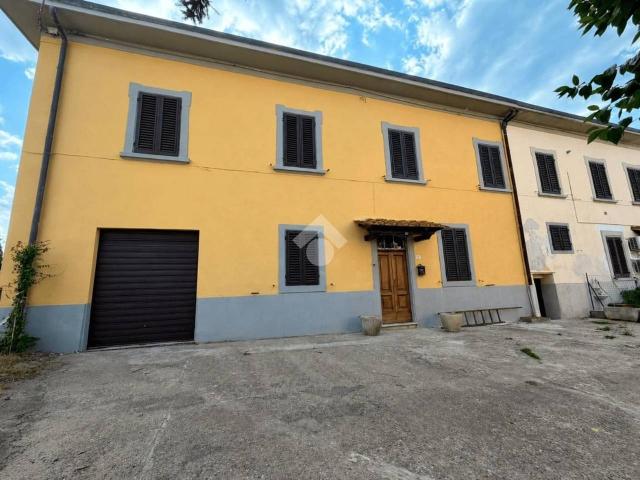 Villa a schiera in vendita a Montevarchi