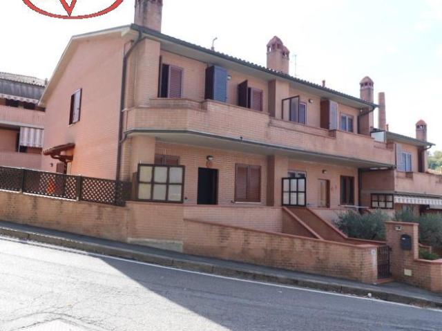 Villa a schiera in vendita a Montevarchi