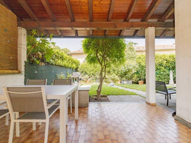 Villa a schiera in vendita a Monza via Sant'Alessandro, 39, Sant'Alessandro Casignolo