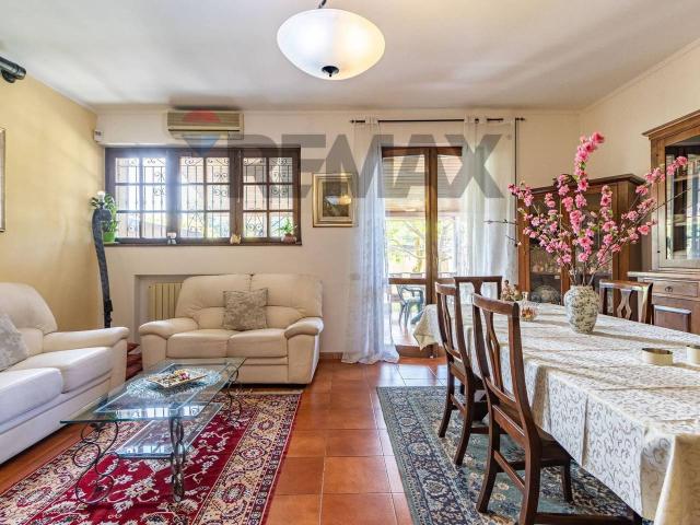Villa a schiera in vendita a Nova Milanese