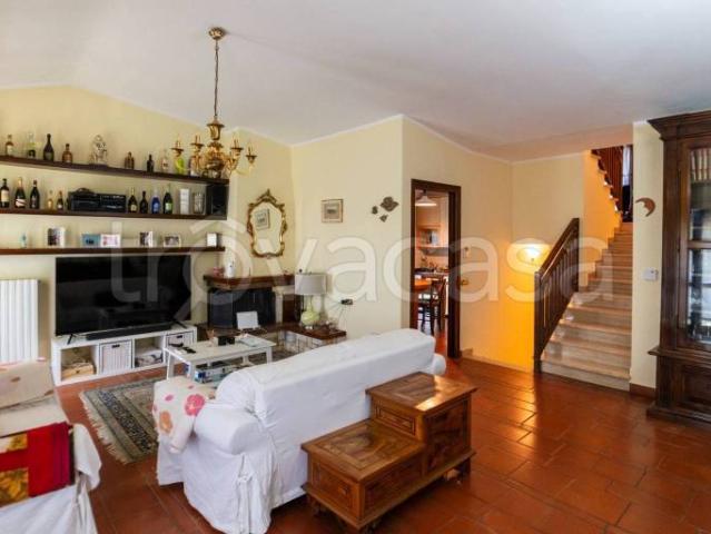 Villa a schiera in vendita a Noviglio via Niccolò Paganini, 2