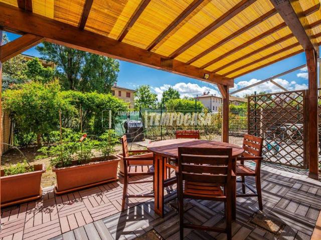 Villa a schiera in vendita a Ozzano dell'Emilia via Claterna, 58