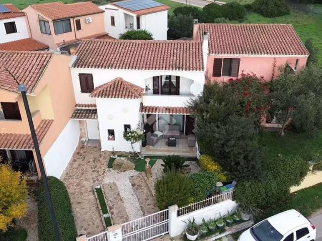 Villa a schiera in vendita a Olbia via Petta, 22