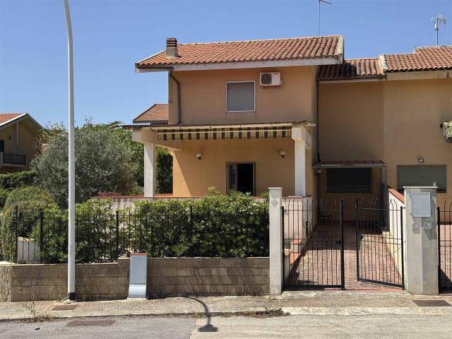 Villa a schiera in vendita a Avola