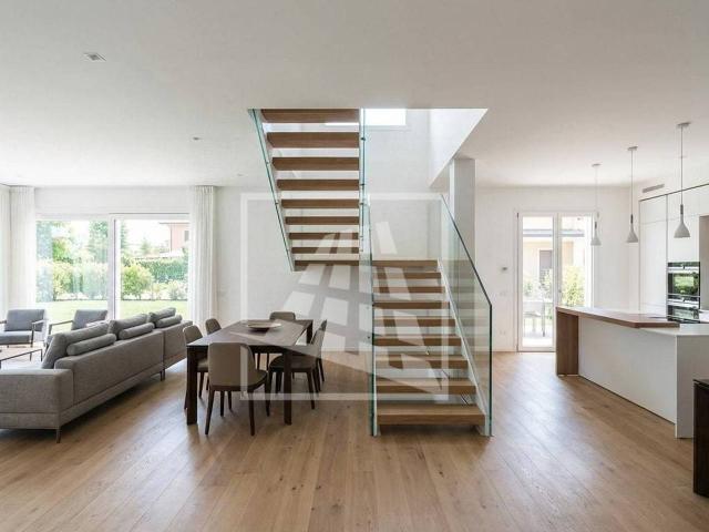 Villa a schiera in vendita a Albinea