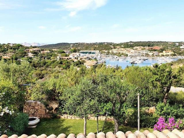 Villa a schiera in vendita a Arzachena