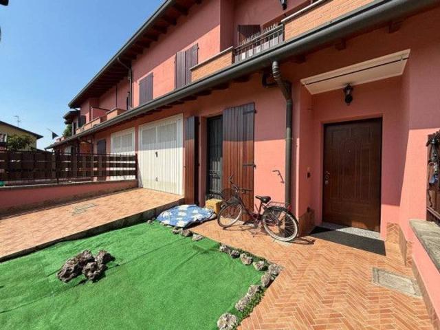 Villa a schiera in vendita a Bubbiano