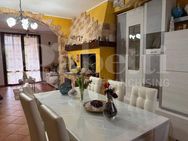 Villa a schiera in vendita a Budrio