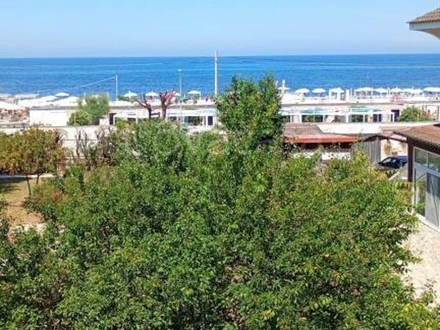 Villa a schiera in vendita a Bari strada Dello Speziale, 5, Fesca