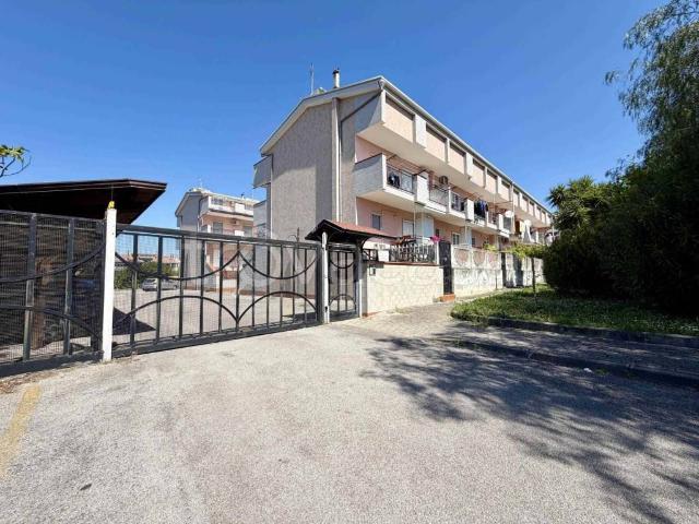 Villa a schiera in vendita a Bellizzi via Borsellino, 2