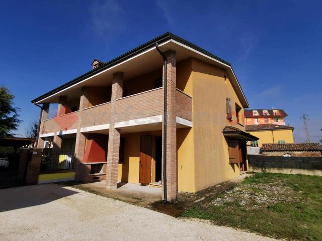 Villa a schiera in vendita a Bergantino