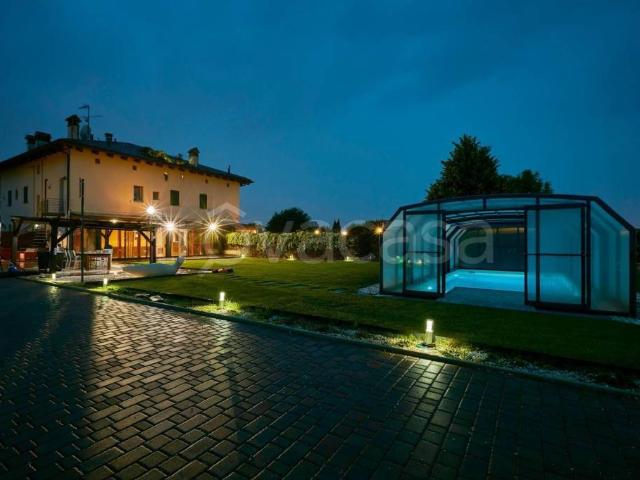 Villa a schiera in vendita a Bologna via Balda, Pilastro