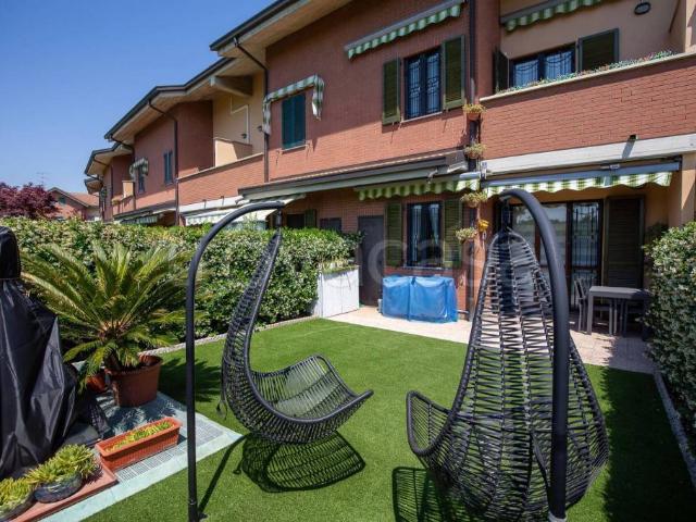 Villa a schiera in vendita a Bollate via Fausto Coppi, 27
