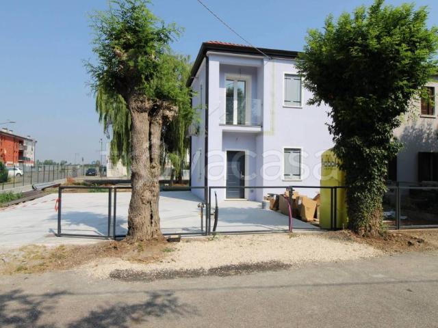 Villa a schiera in vendita a Borgo Frassine, Montagnana