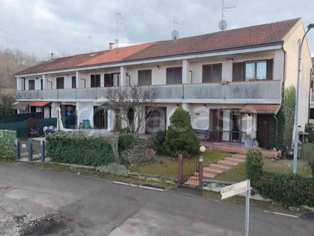 Villa a schiera in vendita a Borgomanero via Barcellini