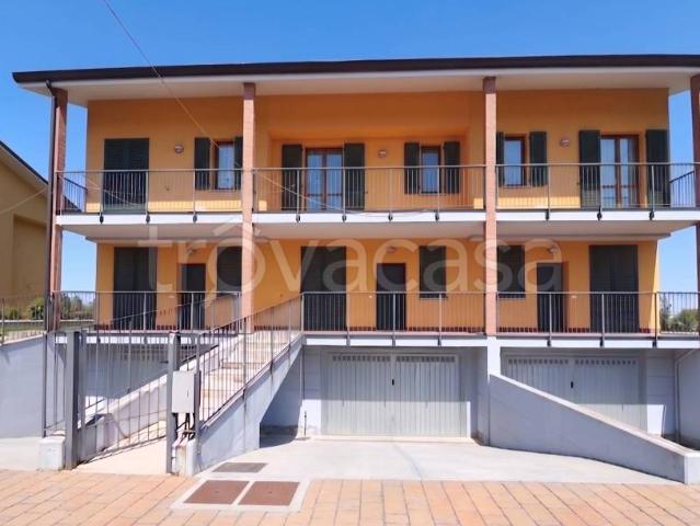 Villa a schiera in vendita a Broni via Emilia